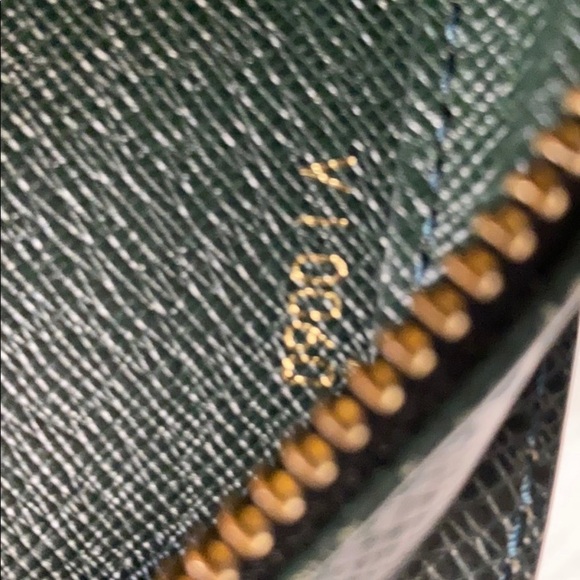 Authentic Louis Vuitton orsay wristlet - Picture 7 of 13